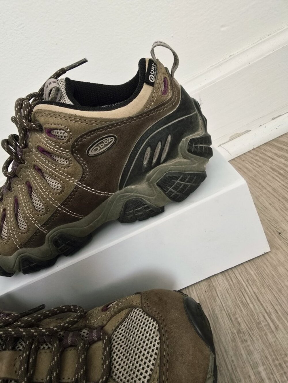 Oboz Sawtooth Low B-Dry Hiking Shoes 7.5 Womens Waterproof Outdoor Brown Slate - Picture 8 of 12